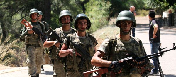 Darbe girişimi - Marmaris'te kaçan askerleri yakalama operasyonu - Sputnik Türkiye