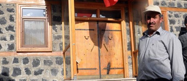 ABD'de yaşayan Fethullah Gülen'in doğduğu Pasinler ilçesine bağlı Korucuk Köyü'ndeki evi yakılmak istendi. - Sputnik Türkiye