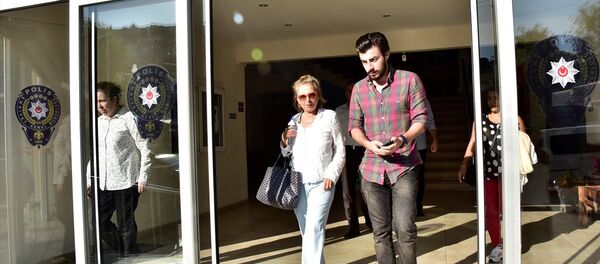 Gazeteci Nazlı Ilıcak, Bodrum'da yakalandı - Sputnik Türkiye