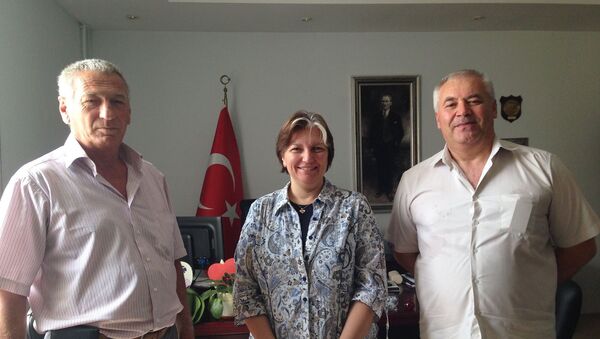Rusyalı Ahıska Türklerinden Türk Başkonsolosa destek ve dayanışma ziyareti - Sputnik Türkiye