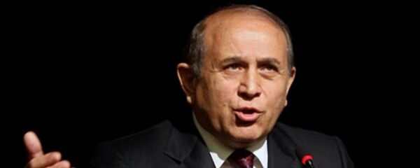 Burhan Kuzu - Sputnik Türkiye