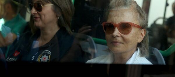 Nazlı Ilıcak - Sputnik Türkiye