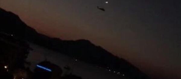 Marmaris'te askerlerin saldırısında helikopterin püskürtülme görüntüleri ortaya çıktı. - Sputnik Türkiye
