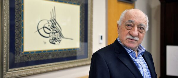 Fethullah Gülen, Pensilvanya'daki evinin kapılarını gazetecilere açtı. - Sputnik Türkiye