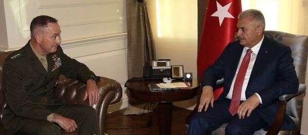 Başbakan Yıldırım, ABD Genel Kurmay Başkanı Joseph Dunford'u kabul etti. - Sputnik Türkiye