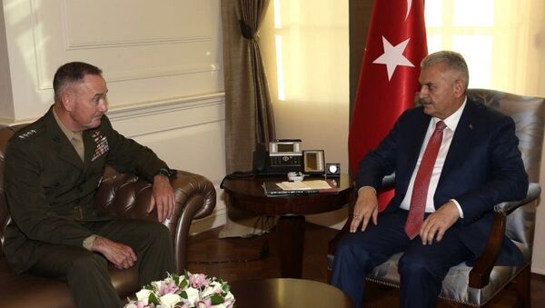 Başbakan Yıldırım, ABD Genel Kurmay Başkanı Joseph Dunford'u kabul etti. - Sputnik Türkiye