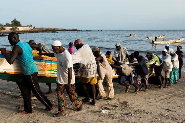 Dakar'da 'Sioumbediom' balık pazarı - Sputnik Türkiye