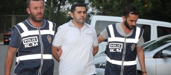 Bulgaristan tarafından Türkiye'ye iade edilen FETÖ üyesi Abdullah Büyük - Sputnik Türkiye