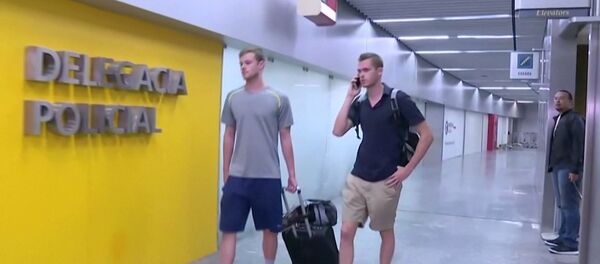 Gunnar Bentz - Jack Conger - Sputnik Türkiye