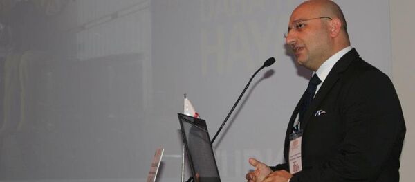 İstanbul Üniversitesi (İÜ) öğretim üyesi Doç. Dr. Fatih Gürsul, Fetullahçı Terör Örgütü'nün (FETÖ) darbe girişimi soruşturması kapsamında açığa alındı. - Sputnik Türkiye