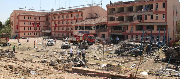 Elazığ Emniyet Müdürlüğü'ne saldırı - Sputnik Türkiye