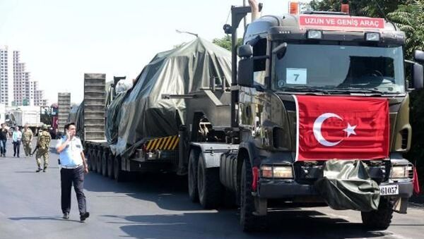 İstanbul'daki zırhlı birlikler taşınıyor - Sputnik Türkiye