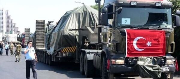 İstanbul'daki zırhlı birlikler taşınıyor - Sputnik Türkiye