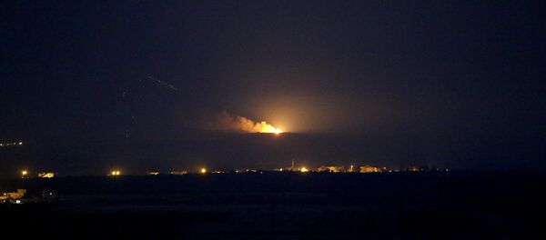 Cerablus'a harekatın gece 04.00'te başladığı kaydedildi. - Sputnik Türkiye