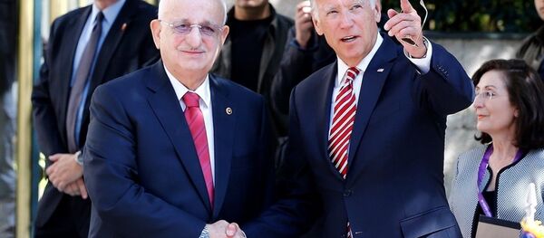 Joe Biden ve İsmail Kahraman - Sputnik Türkiye