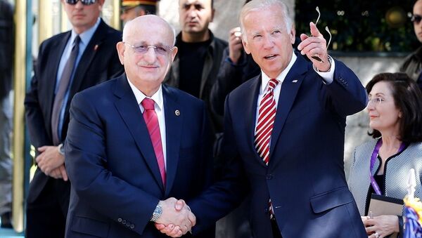 Joe Biden ve İsmail Kahraman - Sputnik Türkiye