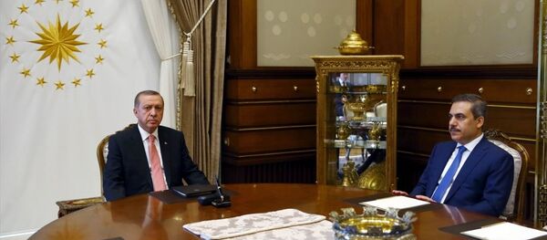 Cumhurbaşkanı Recep Tayyip Erdoğan - MİT Müsteşarı Hakan Fidan - Sputnik Türkiye