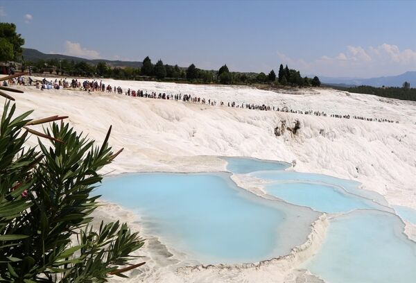 Rus turist sayısının eylül ayından itibaren yeniden artışa geçmesi bekleniyor. Rus turist sayısının eylül ayından itibaren yeniden artışa geçmesi bekleniyor. - Sputnik Türkiye