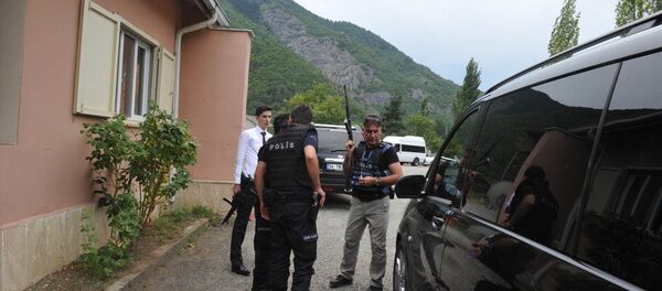 Güvenlik güçleri, Kılıçdaroğlu'na saldırının ardından yoğun önlemler aldı. - Sputnik Türkiye