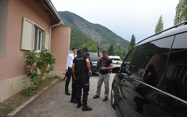 Güvenlik güçleri, Kılıçdaroğlu'na saldırının ardından yoğun önlemler aldı. - Sputnik Türkiye