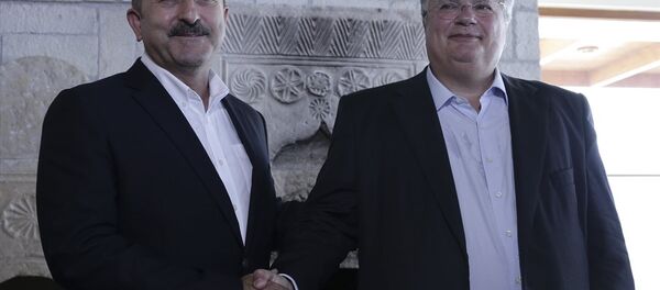 Çavuşoğlu Girit Adası'na geldi - Sputnik Türkiye