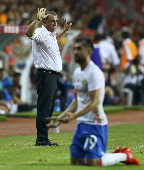 Türkiye A Milli Futbol Takımı Teknik Direktörü Fatih Terim - Sputnik Türkiye