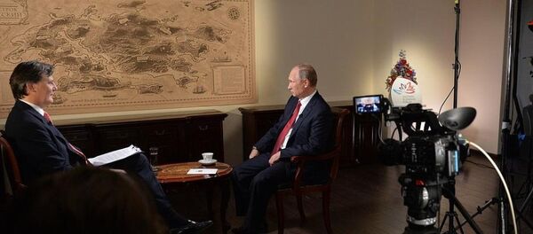 Vladimir Putin, Bloomberg'e konuştu - Sputnik Türkiye