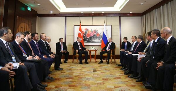 Rus ve Türk heyetleri Çin'de bir araya. - Sputnik Türkiye