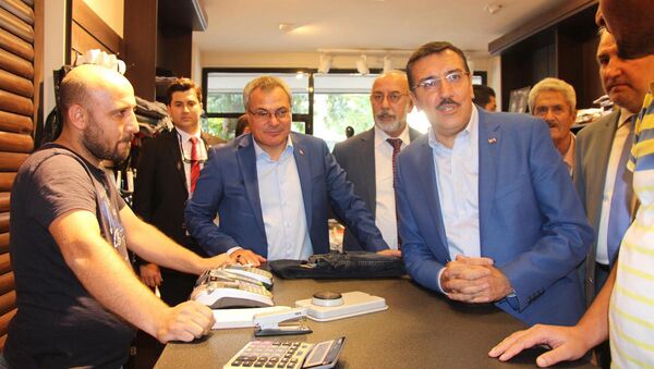 Gümrük ve Ticaret Bakanı Bülent Tüfenkci Batman'da. - Sputnik Türkiye