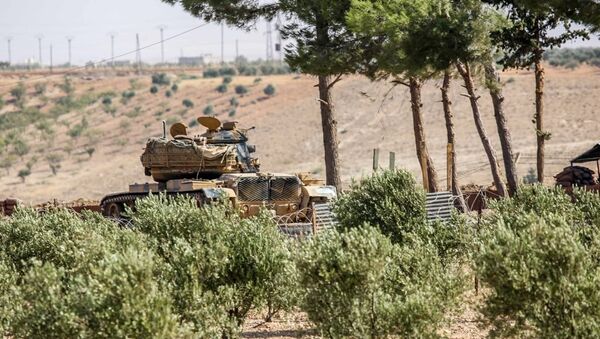 Türk tankları Suriye topraklarında - Sputnik Türkiye