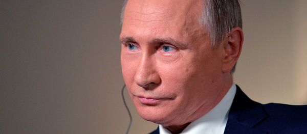 Putin, Bloomberg'e konuk oldu - Sputnik Türkiye