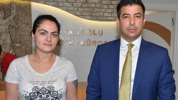 Çilem Doğan'ın avukatı İsa Ayanoğlu da Fetullahçı Terör Örgütü (FETÖ) soruşturması kapmasında tutuklandı. - Sputnik Türkiye
