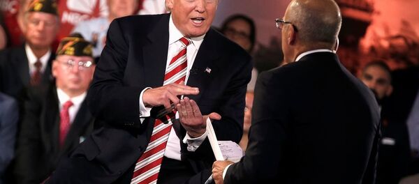 Trump forumda - Sputnik Türkiye