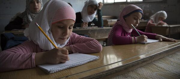 Suriyeli öğrenciler - Sputnik Türkiye