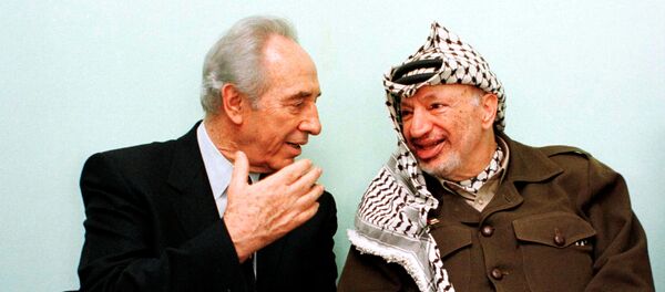 Şimon Peres - Yaser Arafat - Sputnik Türkiye