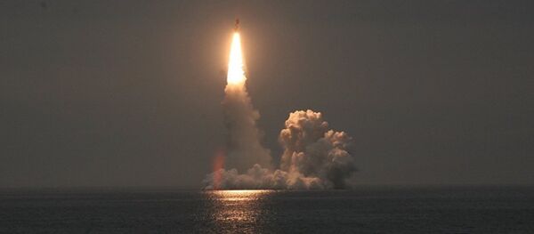 Bulava balistik füze denemesi - Sputnik Türkiye