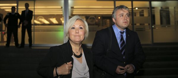 Şengül Hablemitoğlu, öğle saatlerinde avukatı Ersan Barkın ile geldiği Ankara Adliyesi’nde, Anayasal Düzene Karşı İşlenen Suçları Soruşturma Bürosu’ndan sorumlu Cumhuriyet Başsavcıvekili Necip Cem İşçimen'e ifade verdi. - Sputnik Türkiye