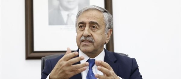 Mustafa Akıncı - Sputnik Türkiye
