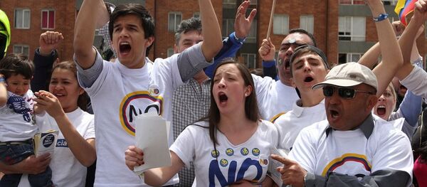 Kolombiya - referandum - Sputnik Türkiye