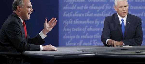 ABD'de başkan yardımcısı adayları Tim Kaine ve Mike Pence - Sputnik Türkiye