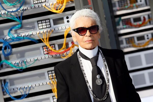 Keşfedilen örümcek türüne Karl Lagerfeld'in ismi verildi: Gözleri çok benziyor - Sputnik Türkiye