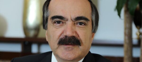 Hüseyin Avni Coş - Sputnik Türkiye