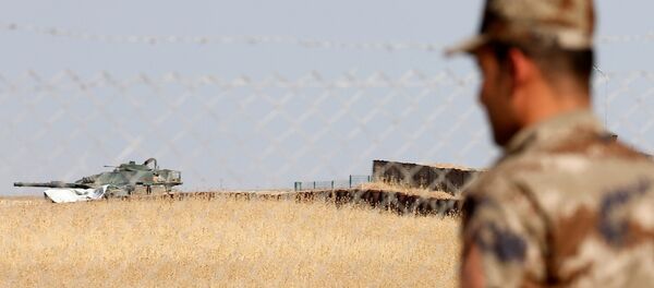 Türk askerlerinin de eğitim verdiği Irak'ın Musul kentine bağlı Başika'daki Zelikan Kampı - Sputnik Türkiye