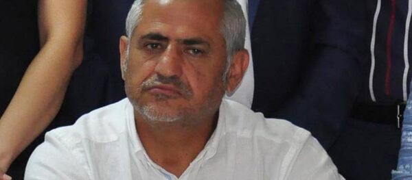 Alevi dedesi olan Hasan Ateş, FETÖ mensuplarının haberleşme sistemi 'Bylock'u kullandığı gerekçesiyle tutuklandı. - Sputnik Türkiye