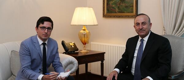 Dışişleri Bakanı Mevlüt Çavuşoğlu, Sputnik Türkiye muhabiri Hüseyin Hayatsever’in sorularını yanıtladı. Dışişleri Bakanı Mevlüt Çavuşoğlu, Sputnik Türkiye muhabiri Hüseyin Hayatsever’in sorularını yanıtladı. - Sputnik Türkiye