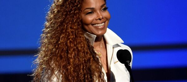 ABD'li şarkıcı Janet Jackson - Sputnik Türkiye