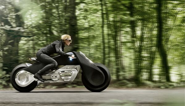 BMW şirketi,  markanın 100. yıldönümüne ithaf edilen motosikletini sergiledi. - Sputnik Türkiye