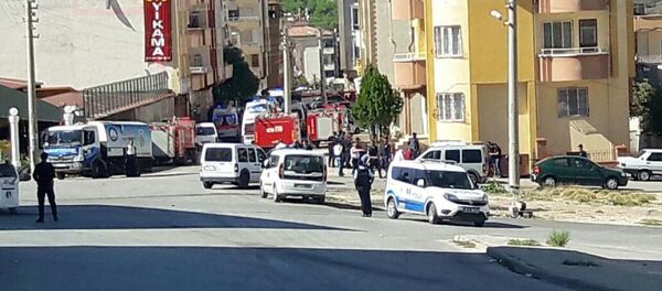 Hücre evi basılınca 'canlı bomba' kendini patlattı - Gaziantep Hücre evi basılınca 'canlı bomba' kendini patlattı - Gaziantep - Sputnik Türkiye