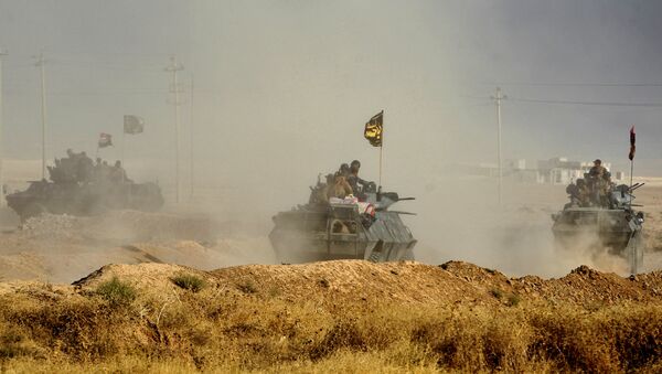Operasyonuna katılan Irak güçleri, Musul'un 45 kilometre güneyindeki el Şura'ya konuşlandırıldı. - Sputnik Türkiye