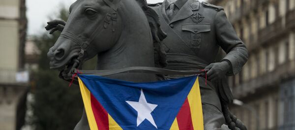 'Başsız Franco' heykeli - Sputnik Türkiye